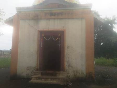 महाराष्ट्र/ योजना में दो मंदिरों के लिए मिले 80 लाख, लग रहे आरोप – ‘कार्य दिख नही रहा तो आखिर फंड गया कहां ?’