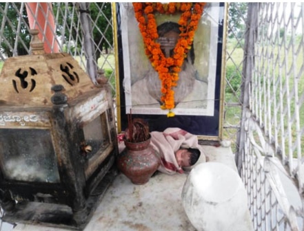 कर्नाटक/यादगीर : बीएड कॉलेज परिसर के पास मिला नवजात, पुलिस लेगी CCTV की मदद….