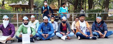 छत्तीसगढ़ आप यूथ विंग- ‘हमारी मांगों को नही सुना गया तो शराब दुकान पर लगायेंगे ताला’