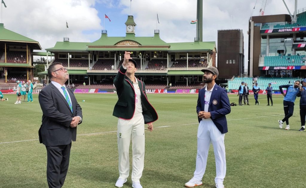 IND Vs AUS : ऑस्ट्रेलिया को पहला झटका, बारिश के कारण रुका मैच, देखें प्लेइंग इलेवन