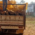 वन विभाग की कार्यवाही , लकड़ी तस्कर 46 नग चिरान लोड पिकप सहित पकड़ाया