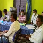 गबन की जांच में गई टीम को शिकायतकर्ता ने ही बनाया बंधक, जलाने के लिए छिड़का पेट्रोल