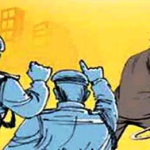 ‘आखिर वो भाग गया !’ कोर्ट में पुलिस को चकमा दे वो भाग निकला…