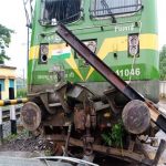 छ.ग. न्यायधानी में रेल्वे इंजन उतरी पटरी से…