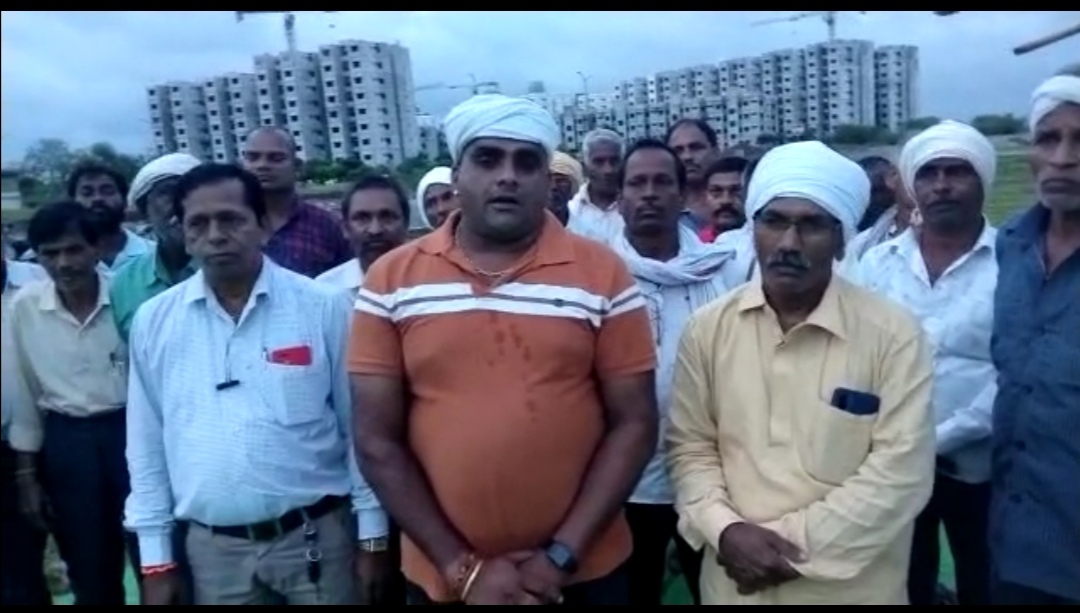 नई राजधानी प्रभावित किसान कल्याण समिति के तत्वावधान में किसानों एवं जनप्रतिनिधियों की उपस्थिति में हुई बैठक